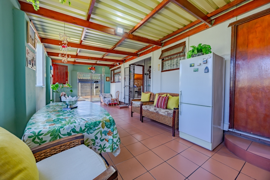 3 Bedroom Property for Sale in Bothasig Western Cape